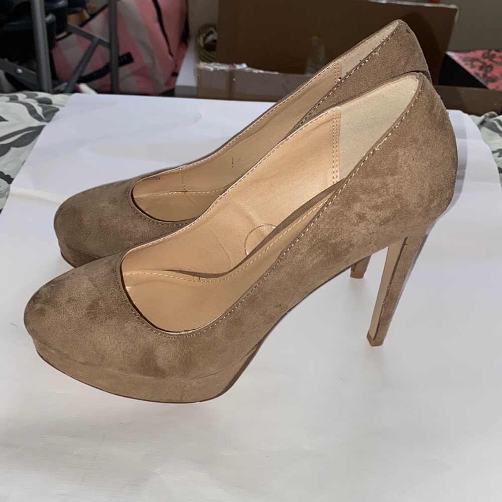 High heel pumps shoes